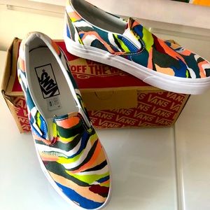 Vans Slip-Ons New in Box 9.0 Women’s/7.5 Men’s